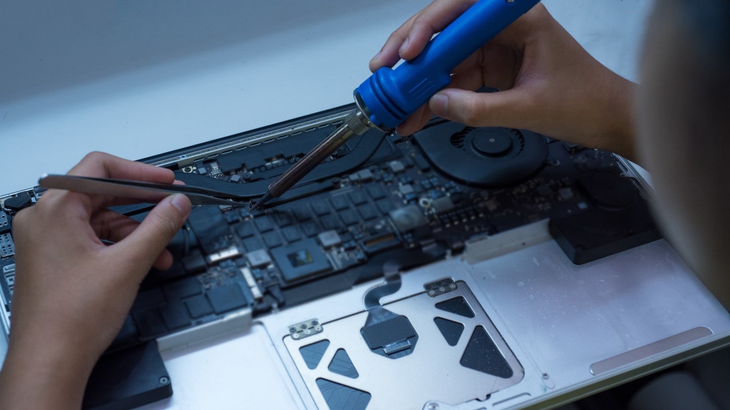 Laptop Repair Jobs in Melbourne | Airtasker AU