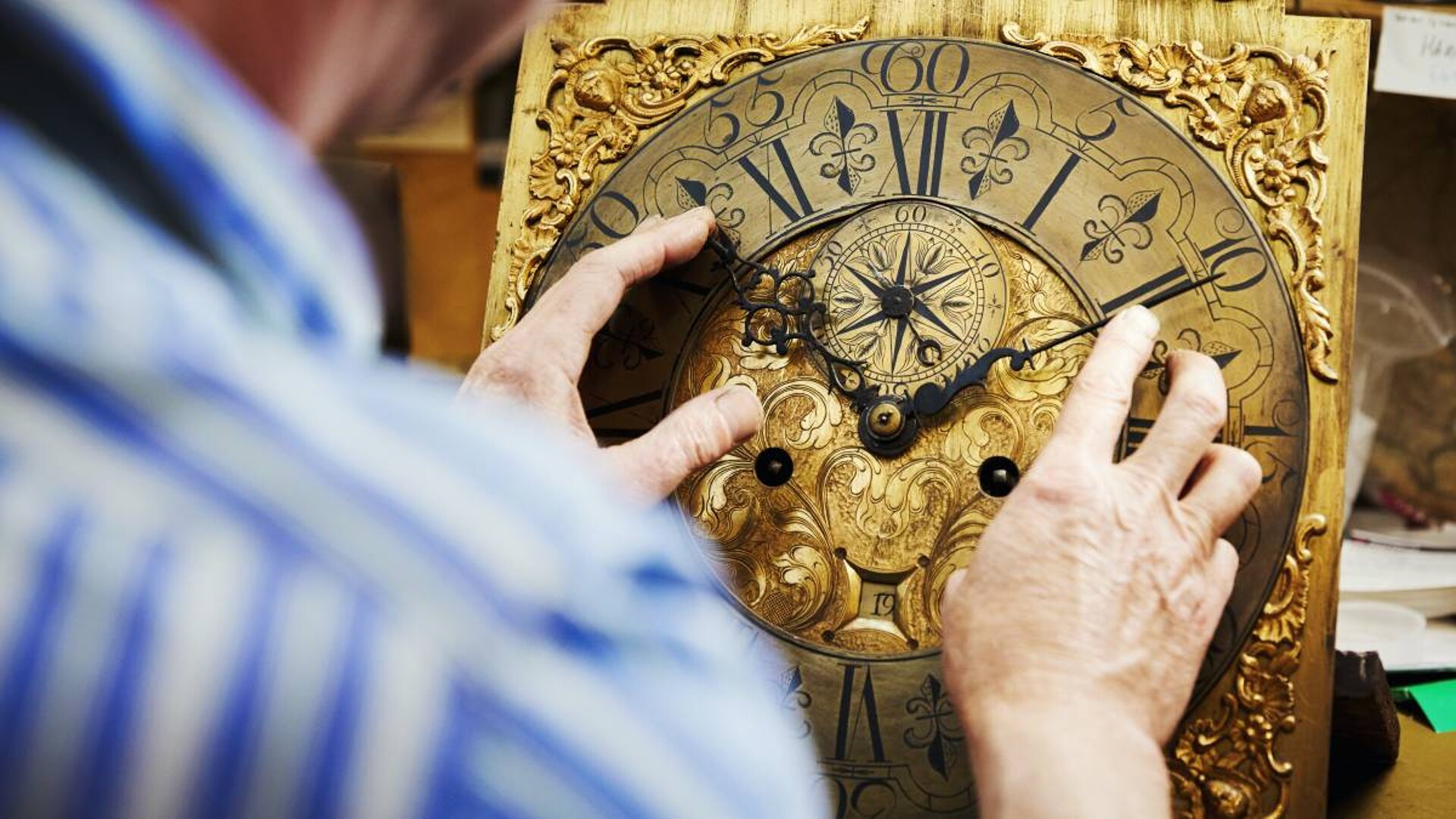 Antique Clocks: A Guide to Value, Styles and Proper Care - Invaluable