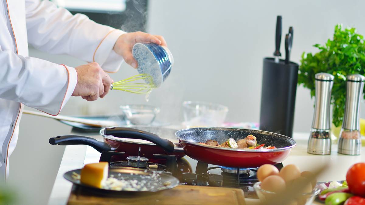 1647989735812 A Personal Chef Preparing A Fancy Meal 