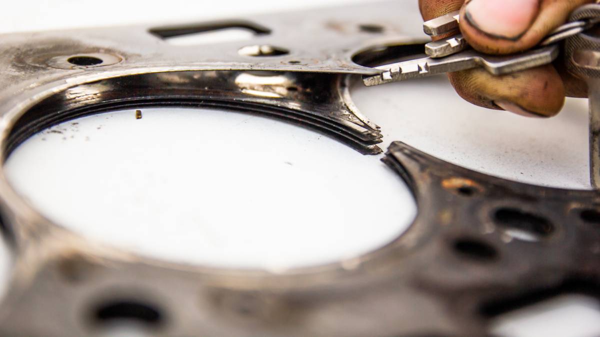 How much does a head gasket repair cost? Airtasker AU