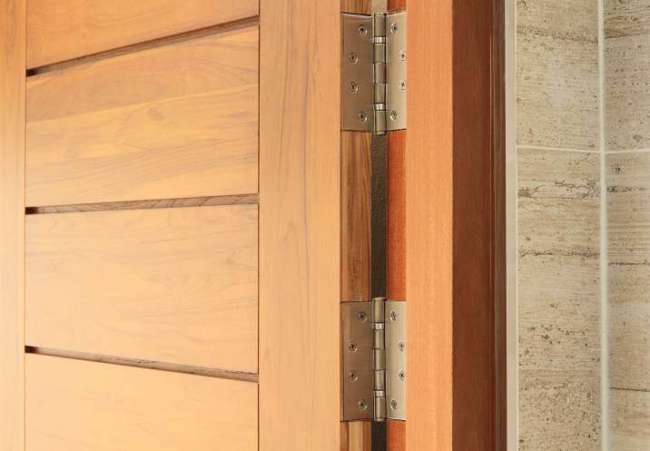 door hinges