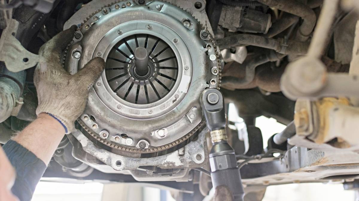 Transmission clutch replacement discount cost