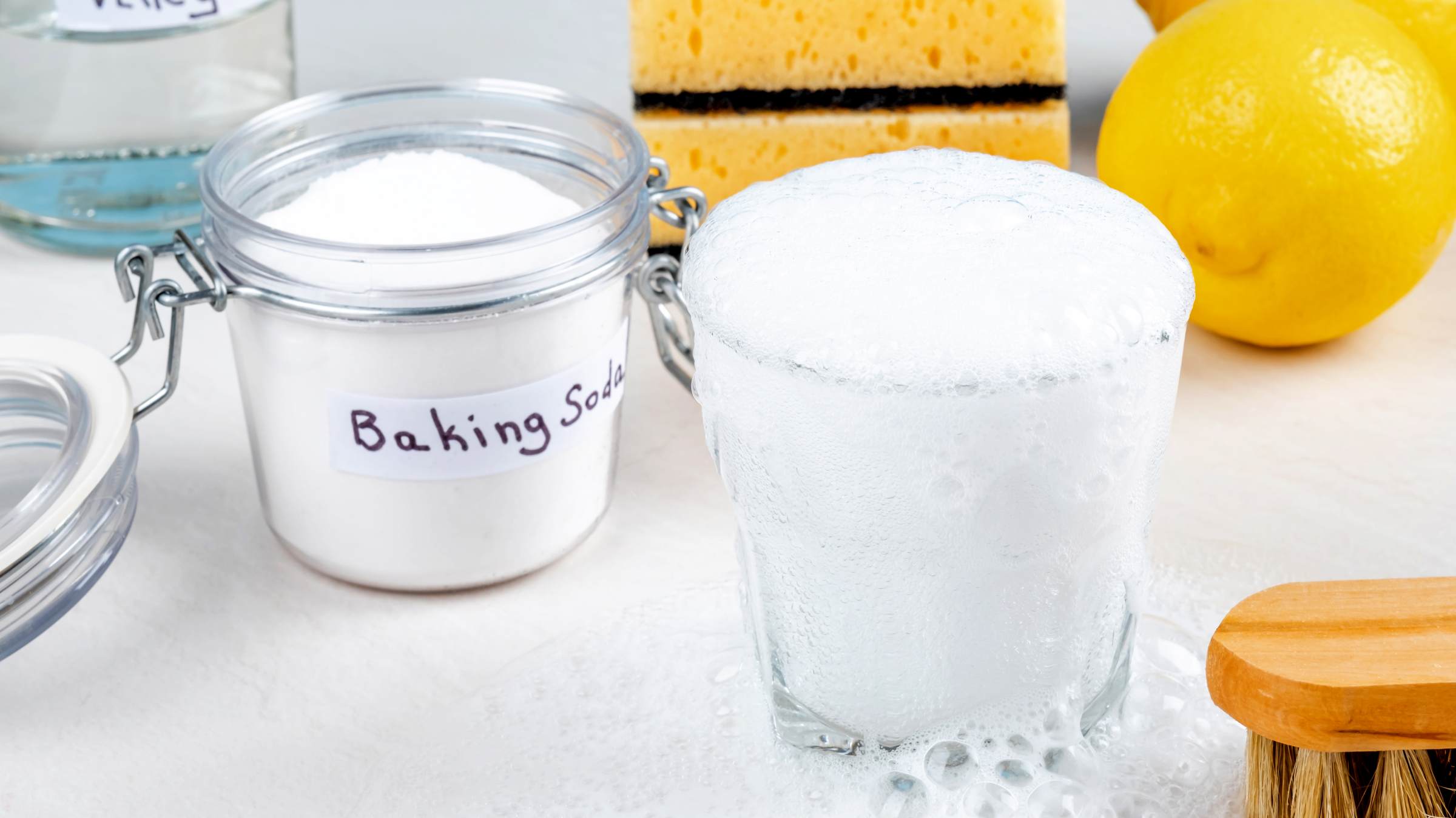 Baking powder vs baking soda in terms of reactivity