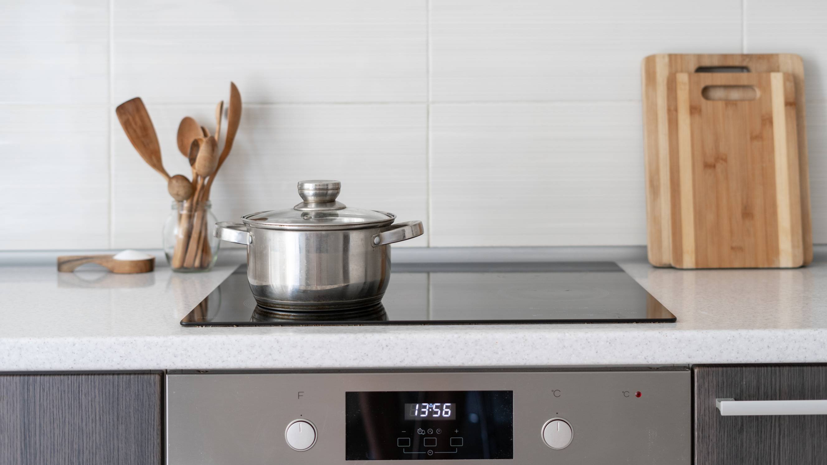 induction stove vs gas cooktop