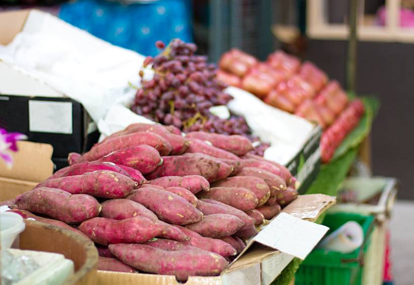 ube vs taro: ube for sale in a public market