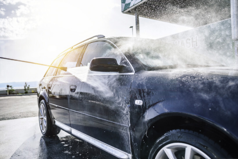 power washer vs pressure washer - Power washing a car for thorough cleaning