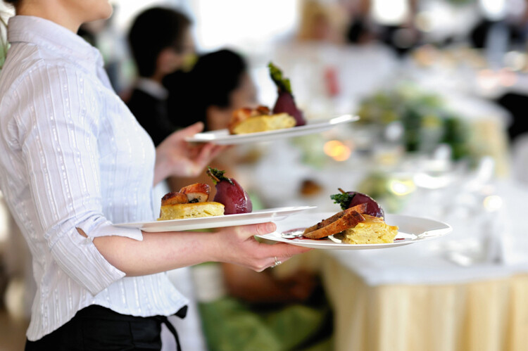 Professional Table Service Plated vs. Buffet: Which Catering is Right for Your Event? | Airtasker US