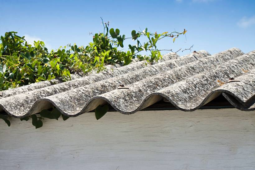 how to identify asbestos - Corrugated roofing sheets showing rough aged material