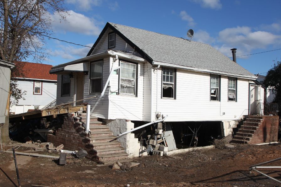House requiring restumping