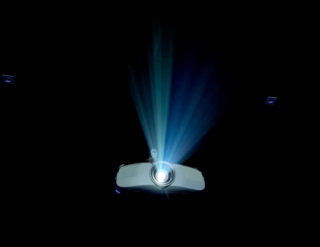 diy-black-projector-screen