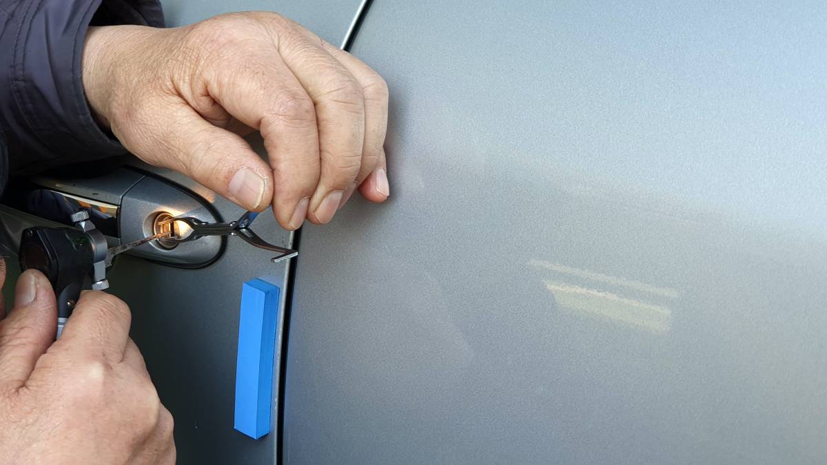 Car key deals replacement cost