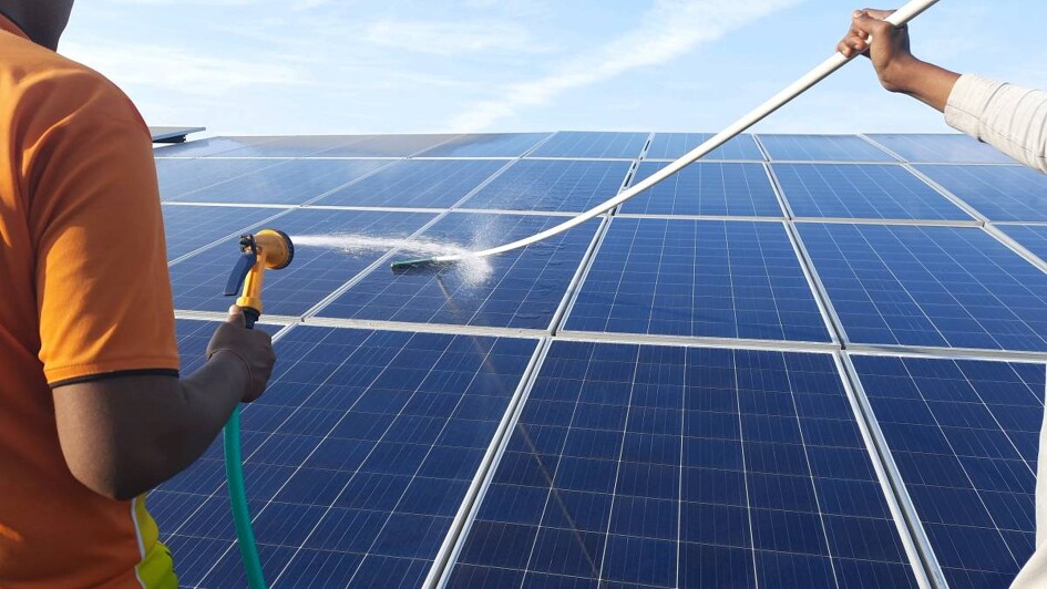 Solar Panel Cleaning Cost Guide Airtasker UK