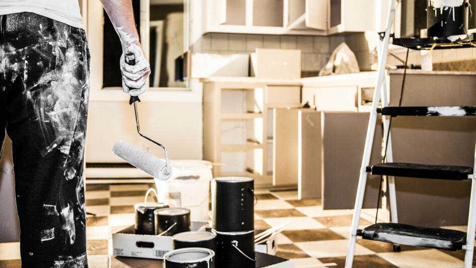 How Much Does It Cost to Paint Kitchen Cabinets in the UK? | Airtasker UK