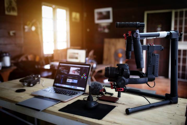 videographers equipment