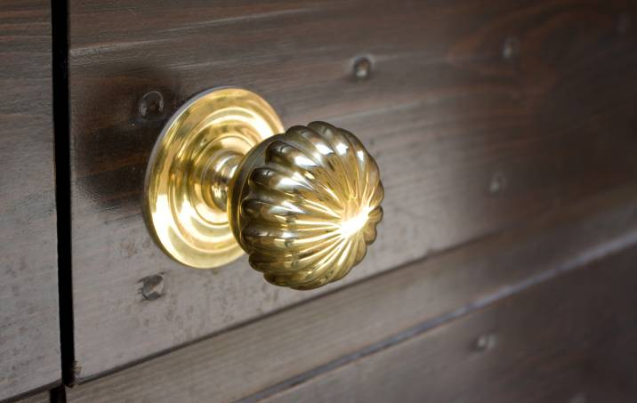 brass dummy door knob