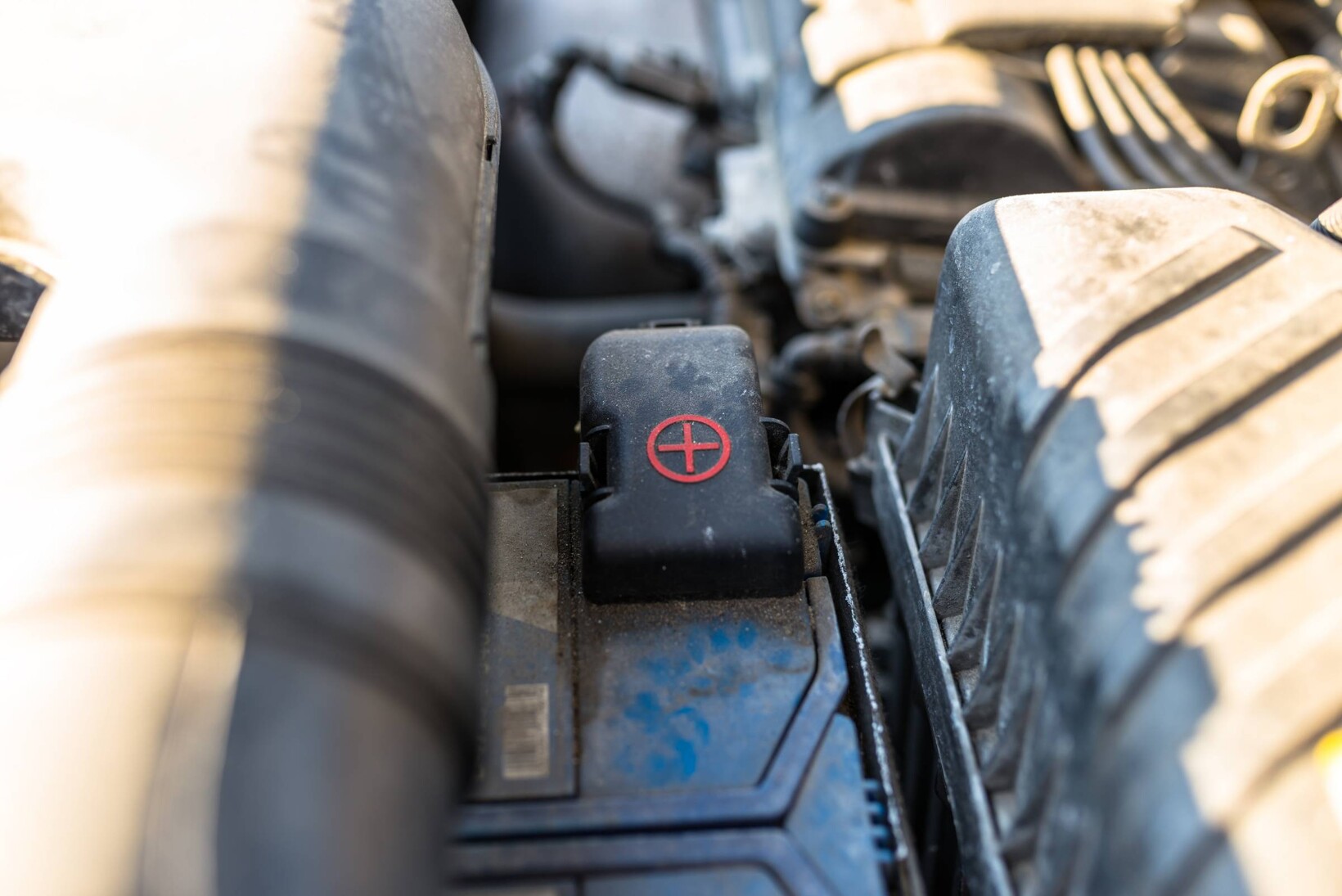 A Simple Guide to Engine Bay Cleaning | Airtasker AU