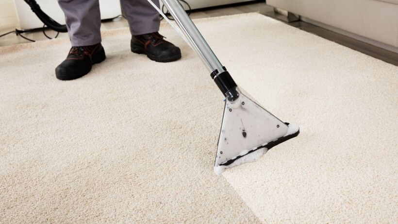 Sweeping vs vacuuming - comparison in terms of cleaning efficiency