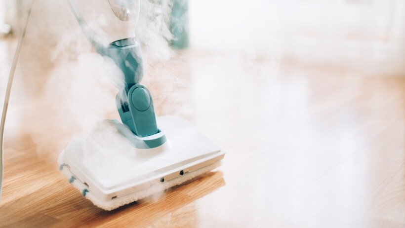 Steam mop, spin mop, or regular mop - a steam cleaner mop cleaning floor