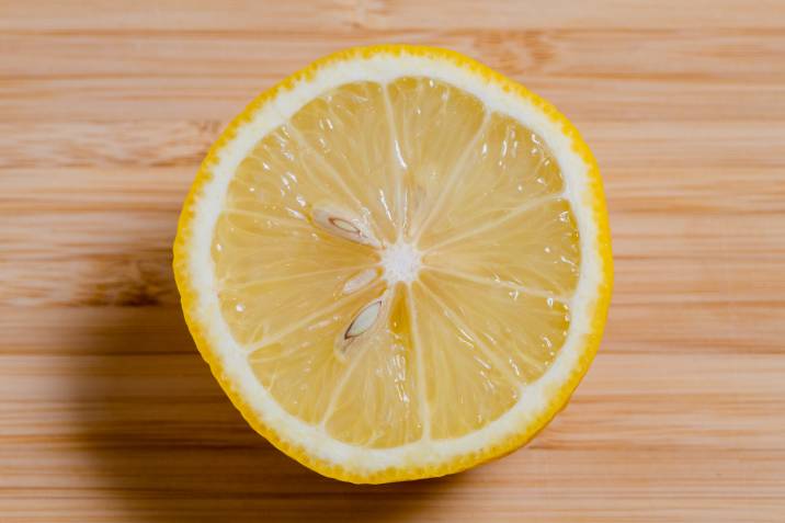 lemon slice on table, natural garage floor cleaner
