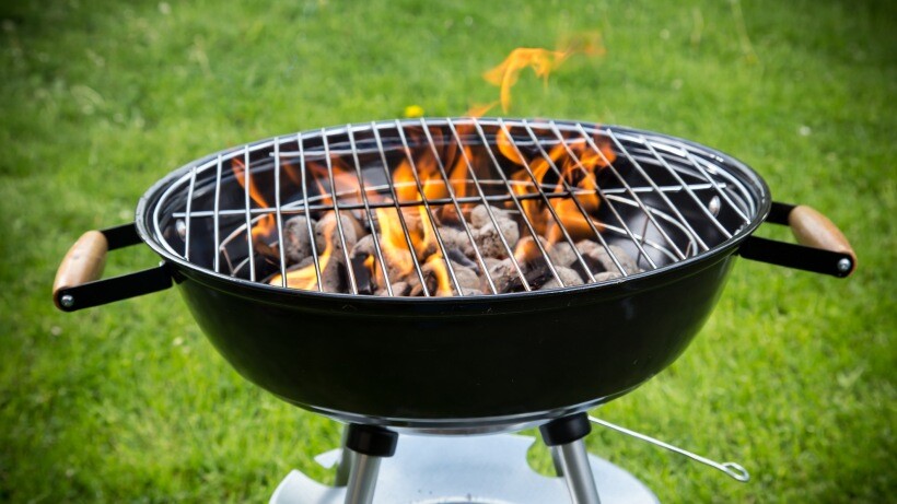 Gas vs charcoal grill - What is a charcoal grill