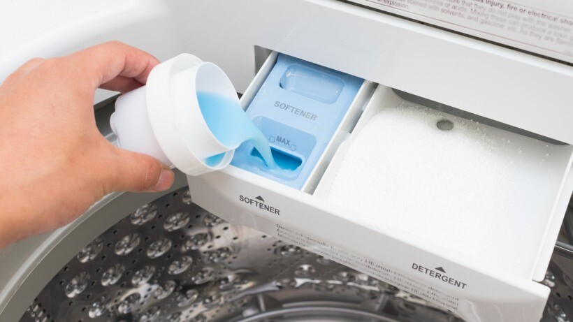 Fabric conditioner vs detergent - Putting fabric conditioner to washing machine