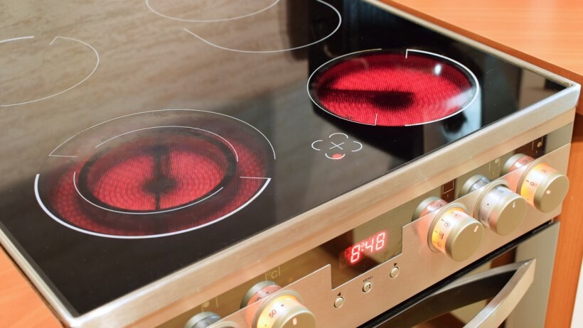 Gas vs electric range - Electric ceramic stove inside the kitchen