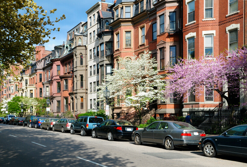Traditional brick brownstone houses lining a quiet street in Back Bay. - moving to Boston