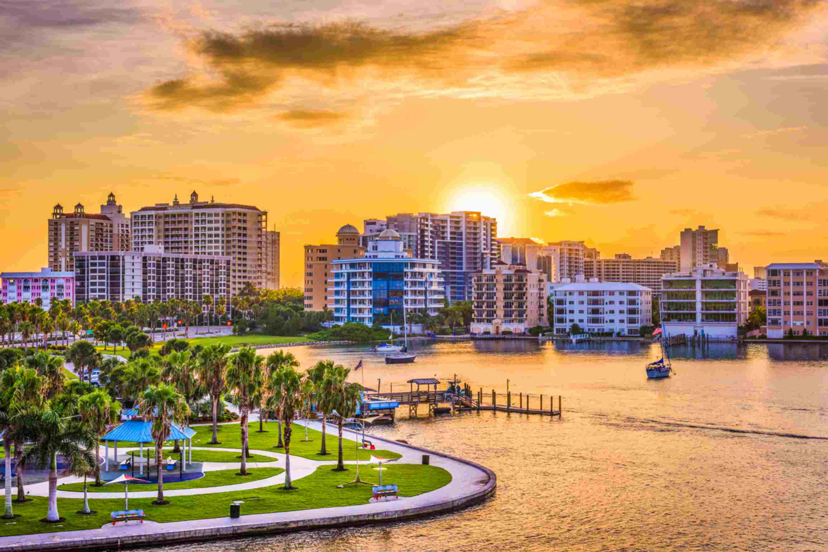Coastal Florida city skyline, a common destination for New Jersey to Florida moves