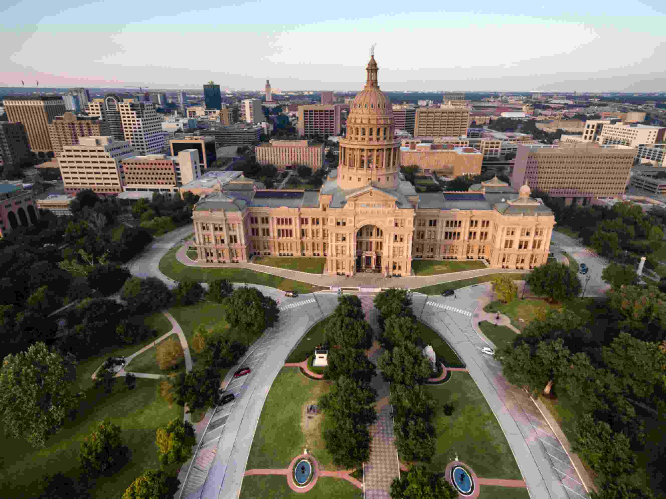 City view of Austin featuring the Texas State Capitol, highlighting the destination for Houston to Austin moving