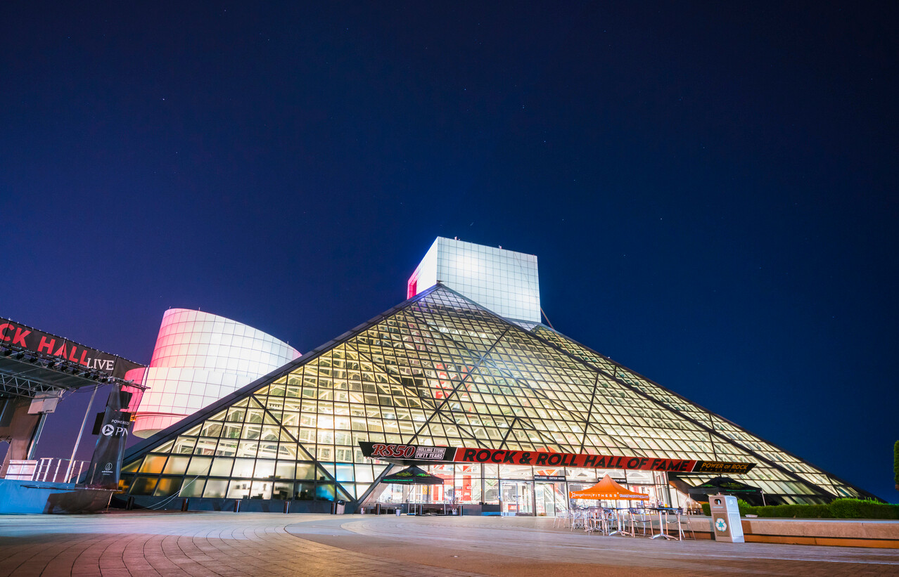Rock and Roll Hall of Fame building in Cleveland, Ohio at night