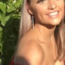 Chloe R